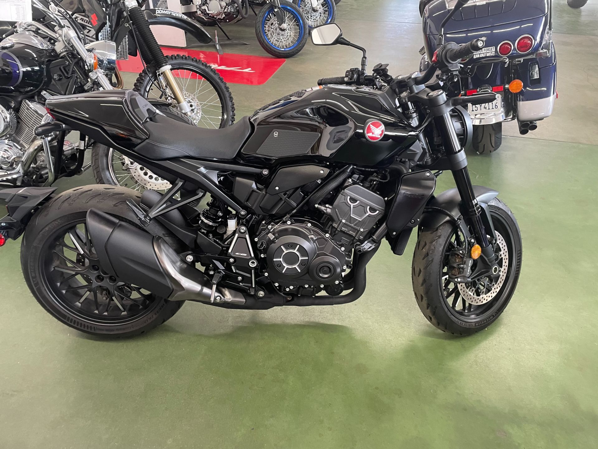 2022 Honda CB1000R Black Edition in Madera, California - Photo 3