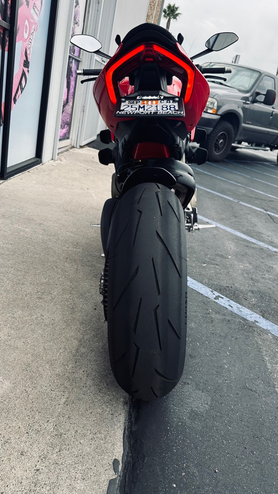 2022 Ducati Streetfighter V4 S in Orange, California - Photo 7