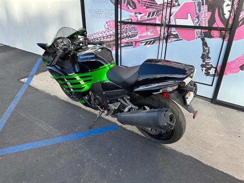 2022 Kawasaki Ninja ZX-14R ABS in Orange, California - Photo 4