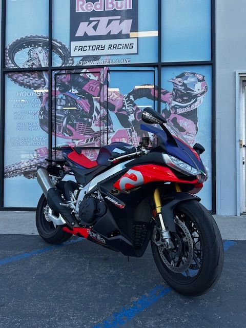 2021 Aprilia RSV4 FACTORY in Orange, California - Photo 3