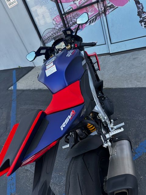 2021 Aprilia RSV4 FACTORY in Orange, California - Photo 6