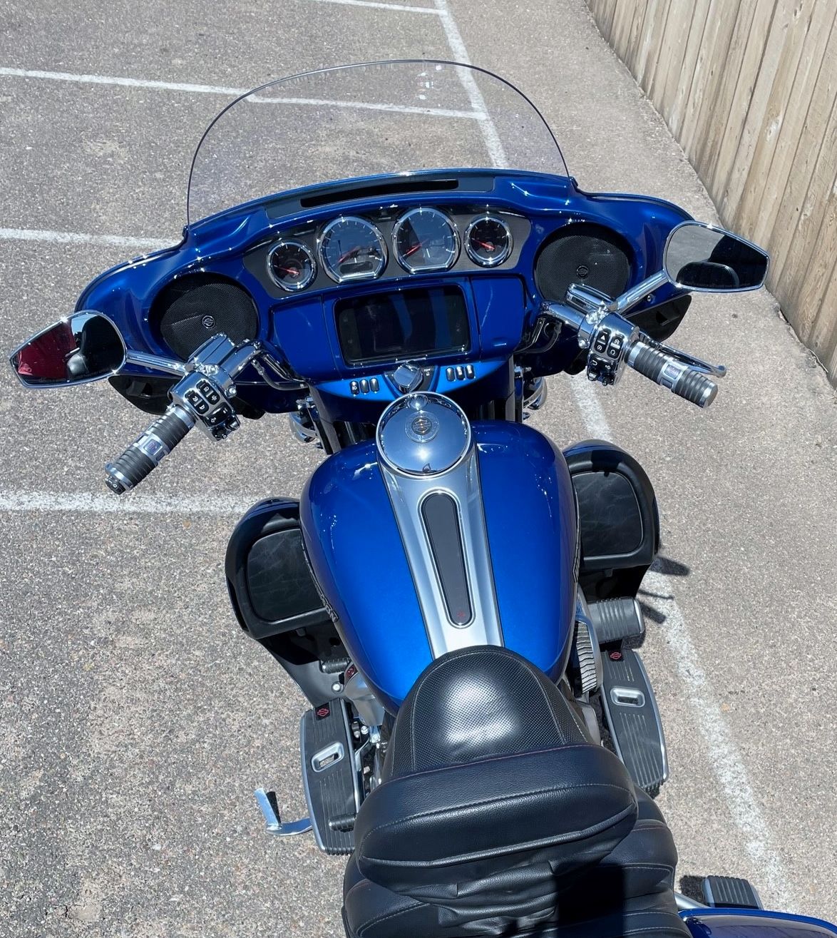 2020 Harley-Davidson CVO™ Limited in Dodge City, Kansas - Photo 9