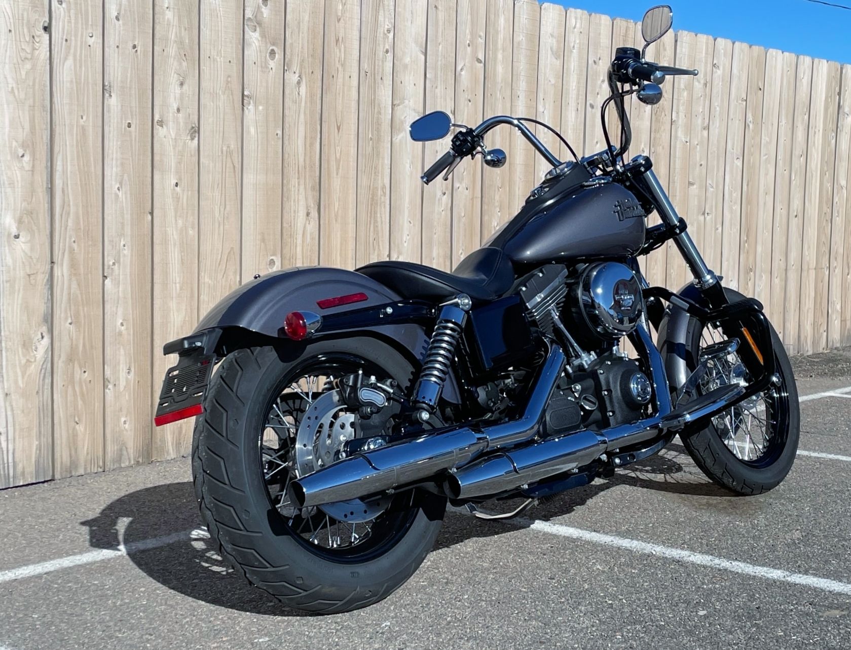 2014 Harley-Davidson Dyna® Street Bob® in Dodge City, Kansas - Photo 3