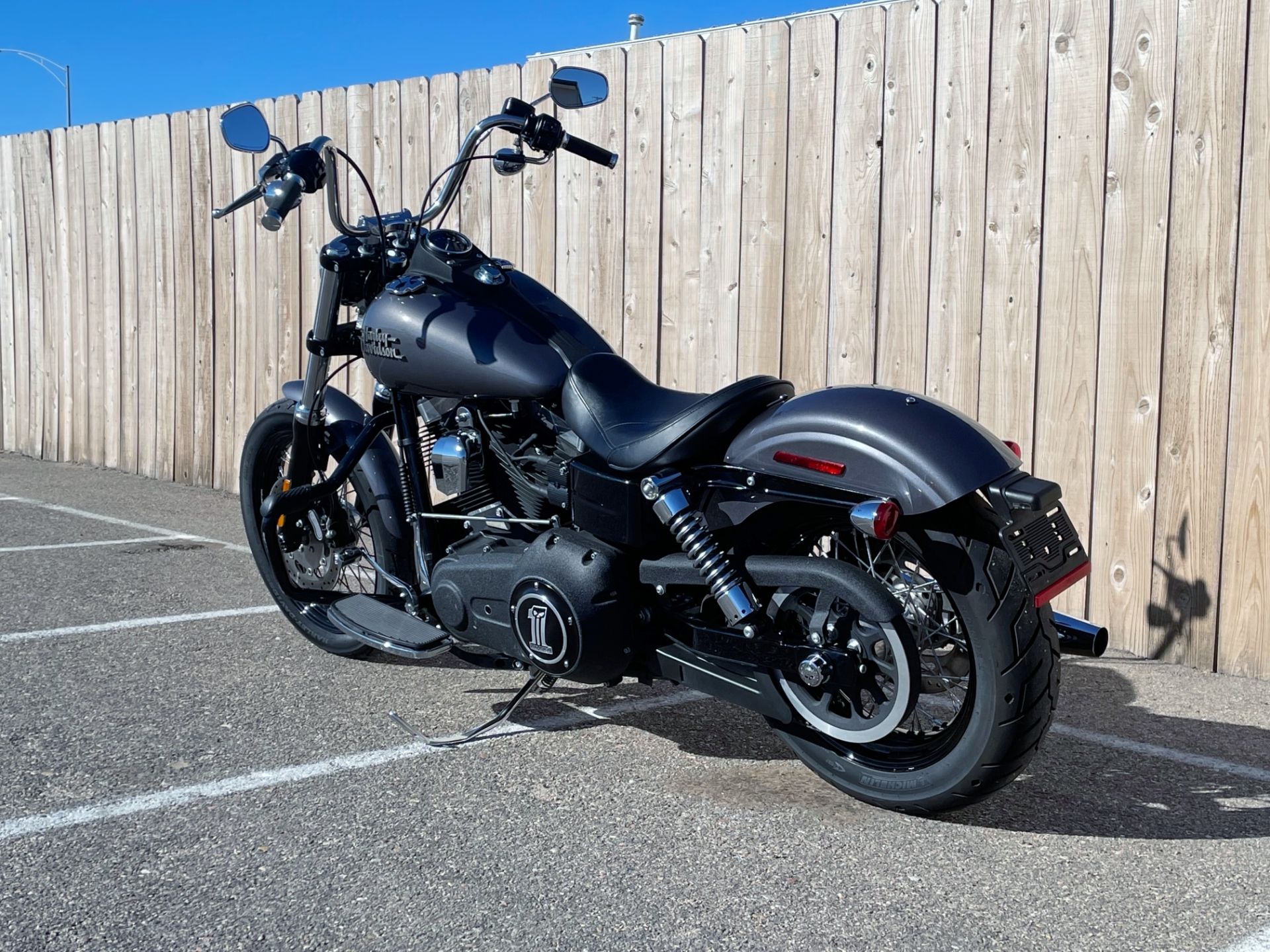 2014 Harley-Davidson Dyna® Street Bob® in Dodge City, Kansas - Photo 6