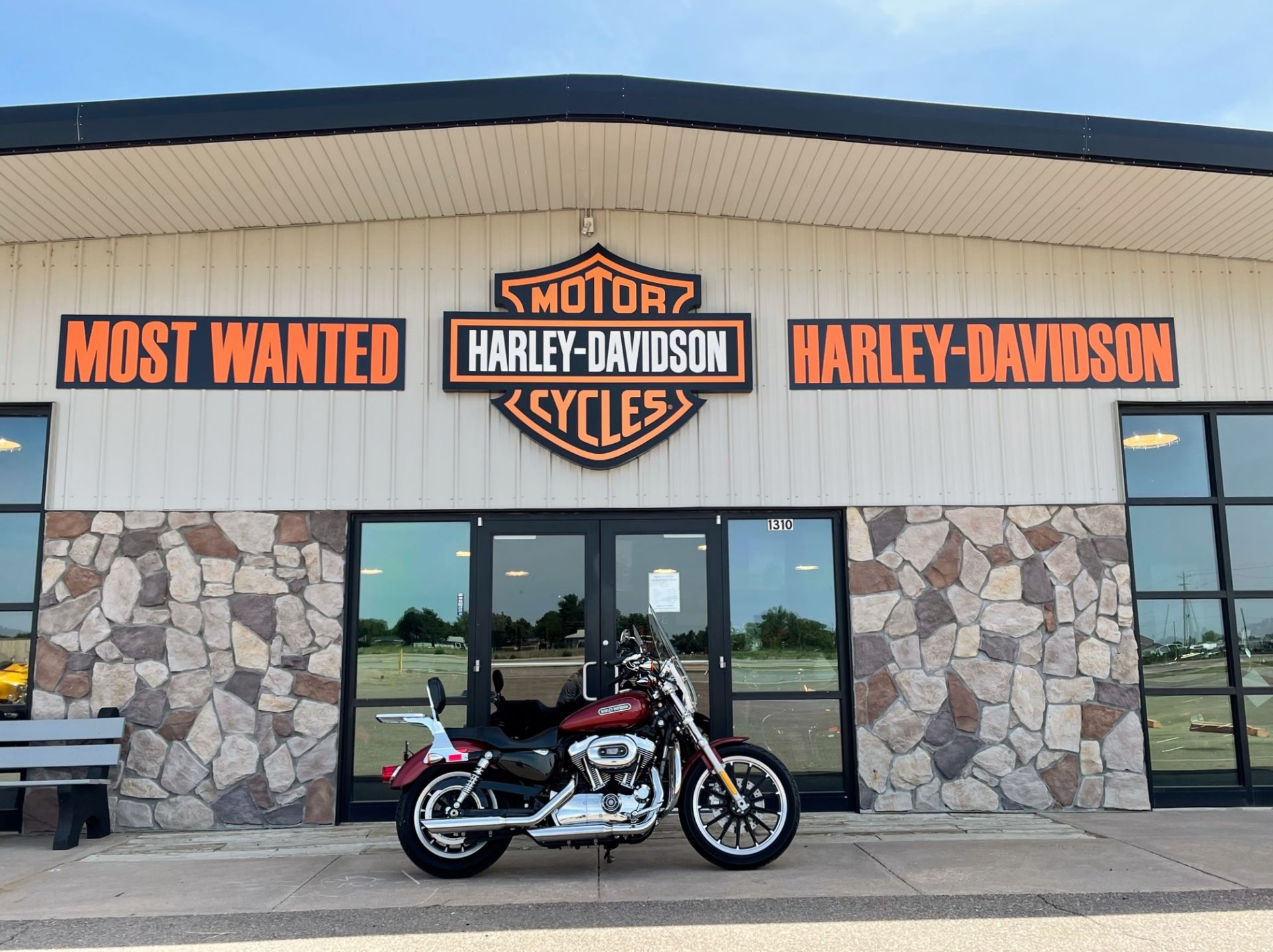 2009 Harley-Davidson Sportster® 1200 Low in Dodge City, Kansas - Photo 10