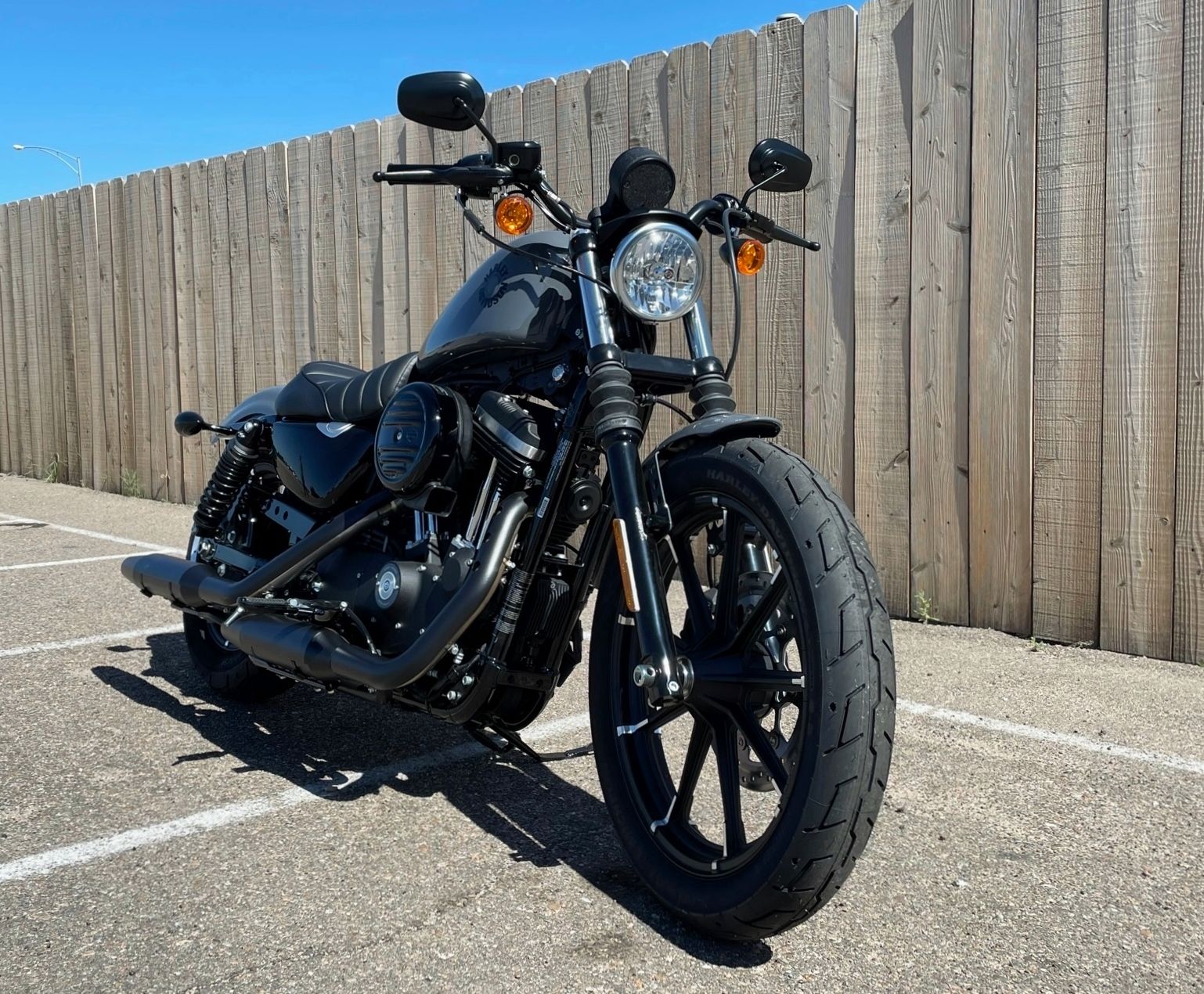 2022 Harley-Davidson Iron 883™ in Dodge City, Kansas - Photo 2