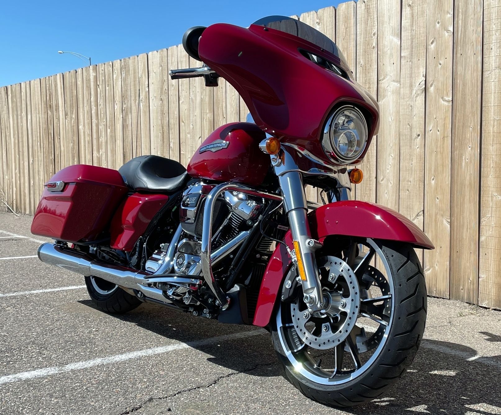 2021 Harley-Davidson Street Glide® in Dodge City, Kansas - Photo 2