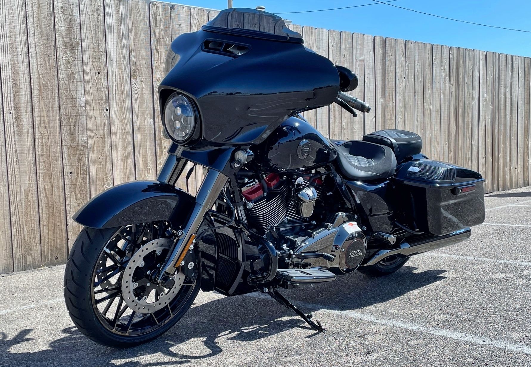 2022 Harley-Davidson CVO™ Street Glide® in Dodge City, Kansas - Photo 7