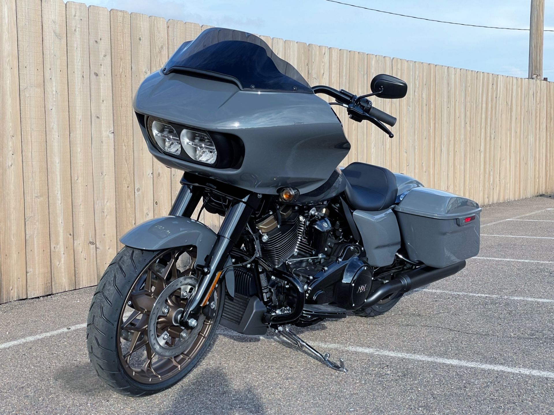 2022 Harley-Davidson Road Glide® ST in Dodge City, Kansas - Photo 7