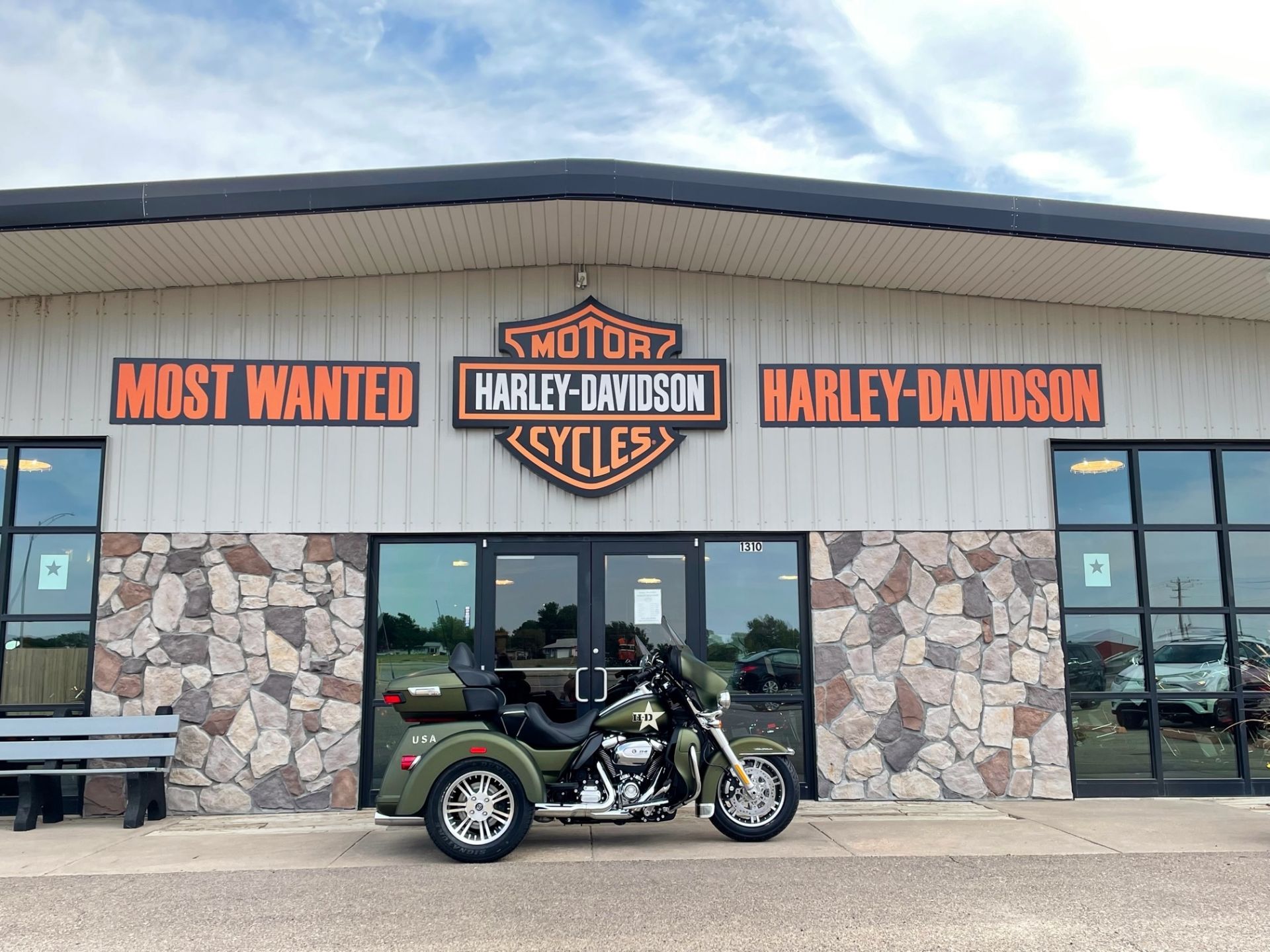 2022 Harley-Davidson Tri Glide Ultra (G.I. Enthusiast Collection) in Dodge City, Kansas - Photo 10