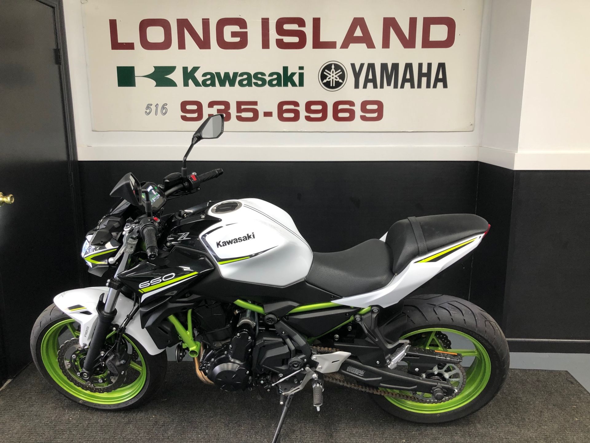 2021 Kawasaki Z650 ABS in Hicksville, New York - Photo 4