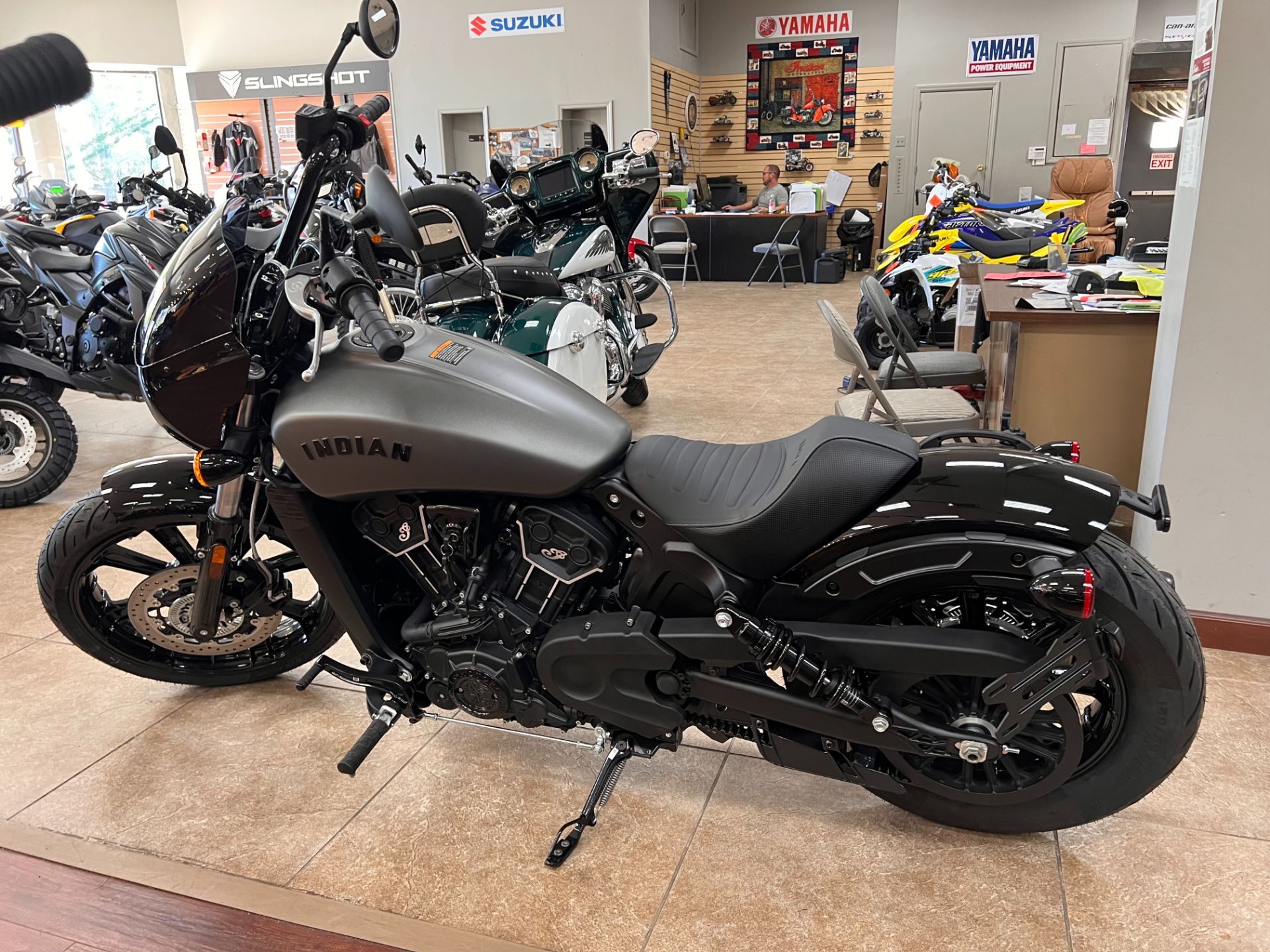 2022 Indian Motorcycle Scout® Rogue Sixty ABS in Mineola, New York - Photo 2