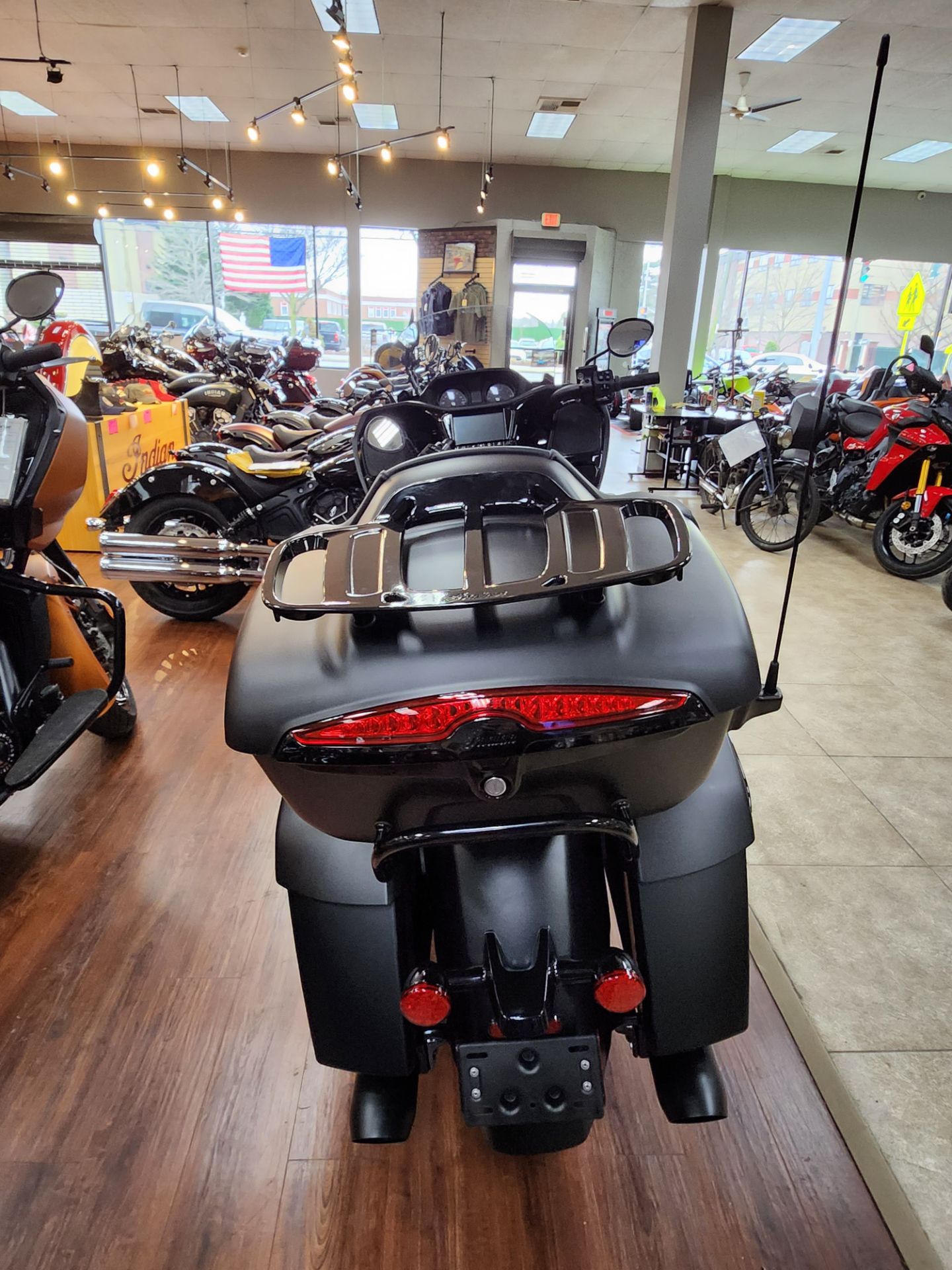 2023 Indian Motorcycle Pursuit® Dark Horse® with Premium Package in Mineola, New York - Photo 4