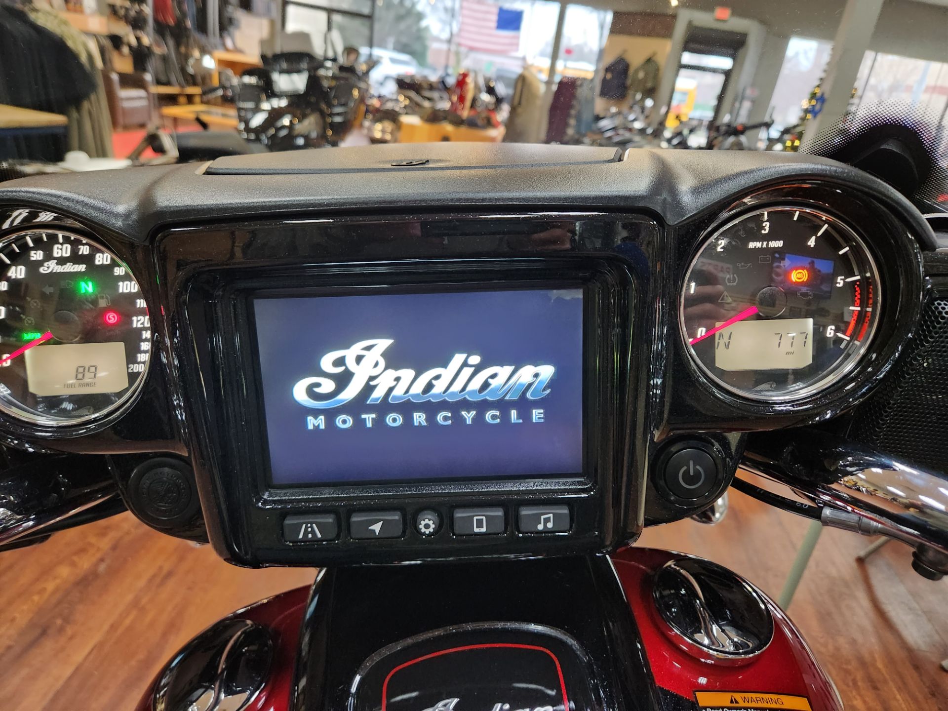 2020 Indian Motorcycle Chieftain® Elite in Mineola, New York - Photo 4