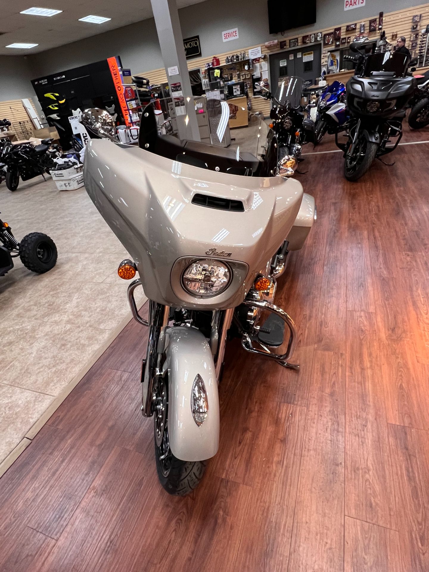 2022 Indian Chieftain® Limited in Mineola, New York - Photo 4