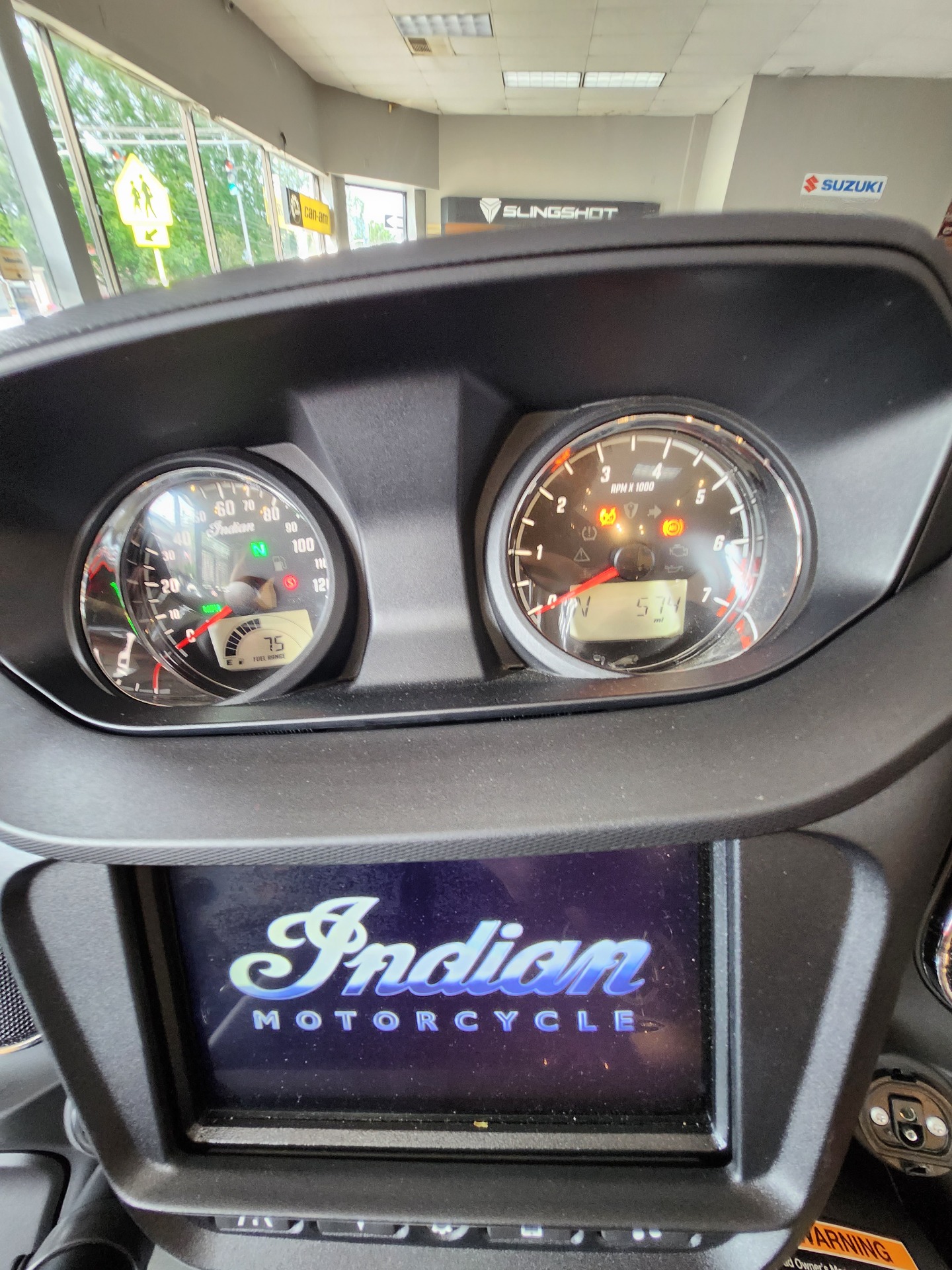2023 Indian Motorcycle Challenger® in Mineola, New York - Photo 5