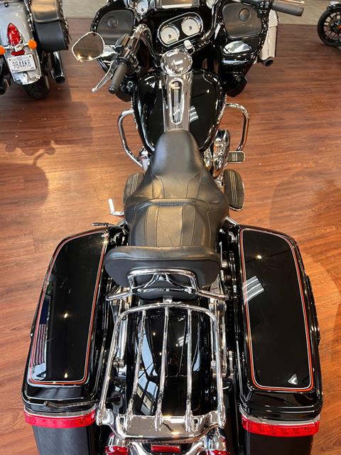 2017 Harley-Davidson Road Glide® Special in Mineola, New York - Photo 8
