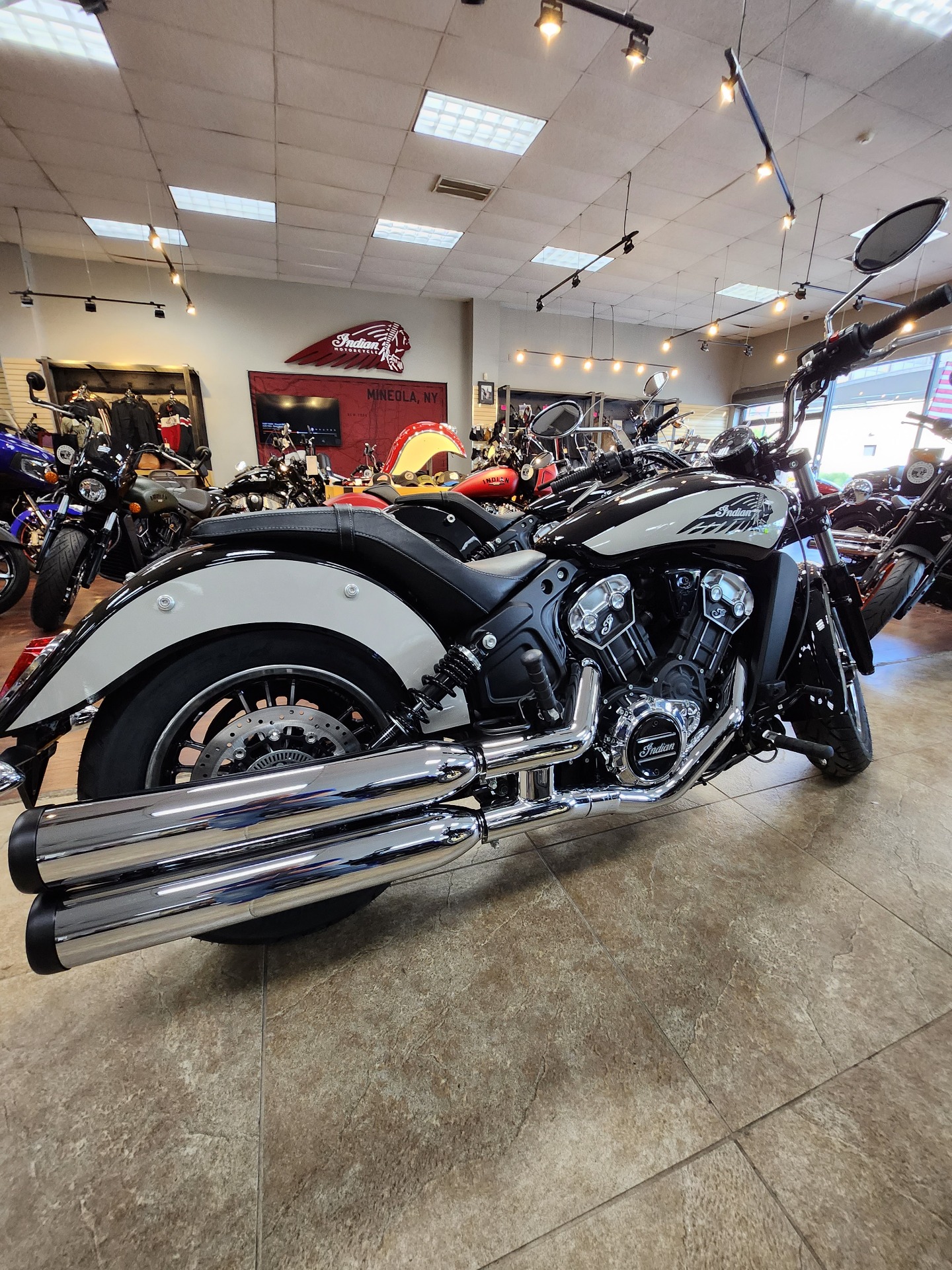 2023 Indian Motorcycle Scout® ABS Icon in Mineola, New York - Photo 1