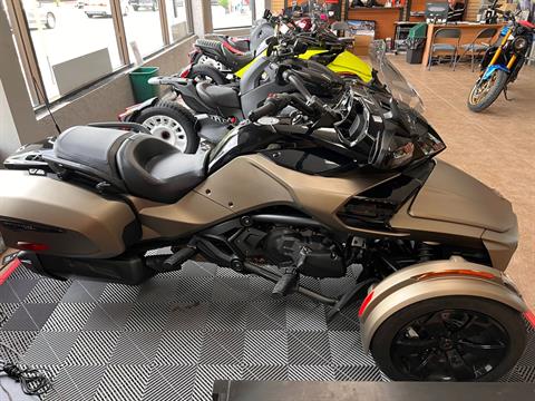 2020 Can-Am Spyder F3-T in Mineola, New York - Photo 1