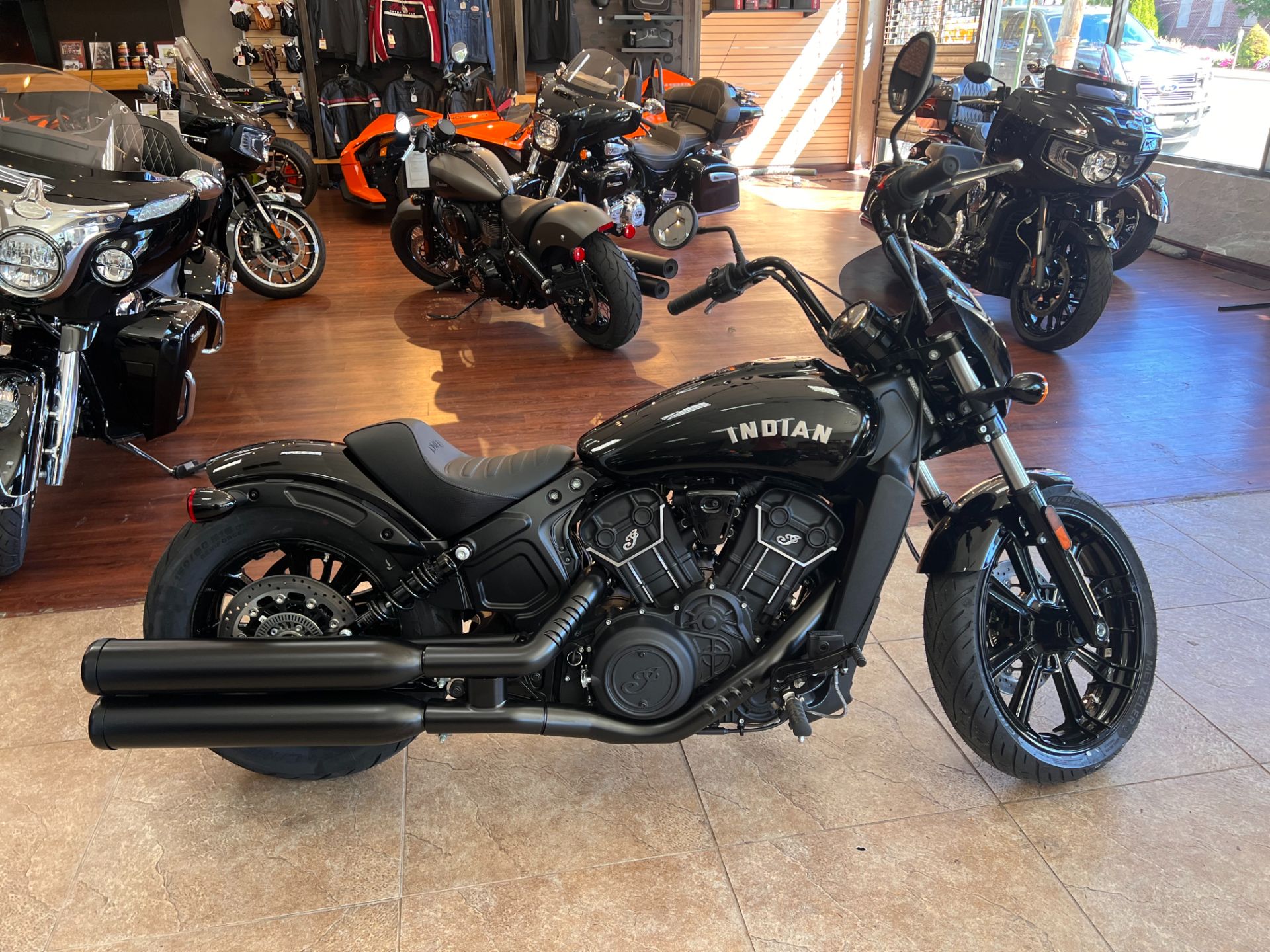 2022 Indian Motorcycle Scout® Rogue Sixty in Mineola, New York - Photo 1