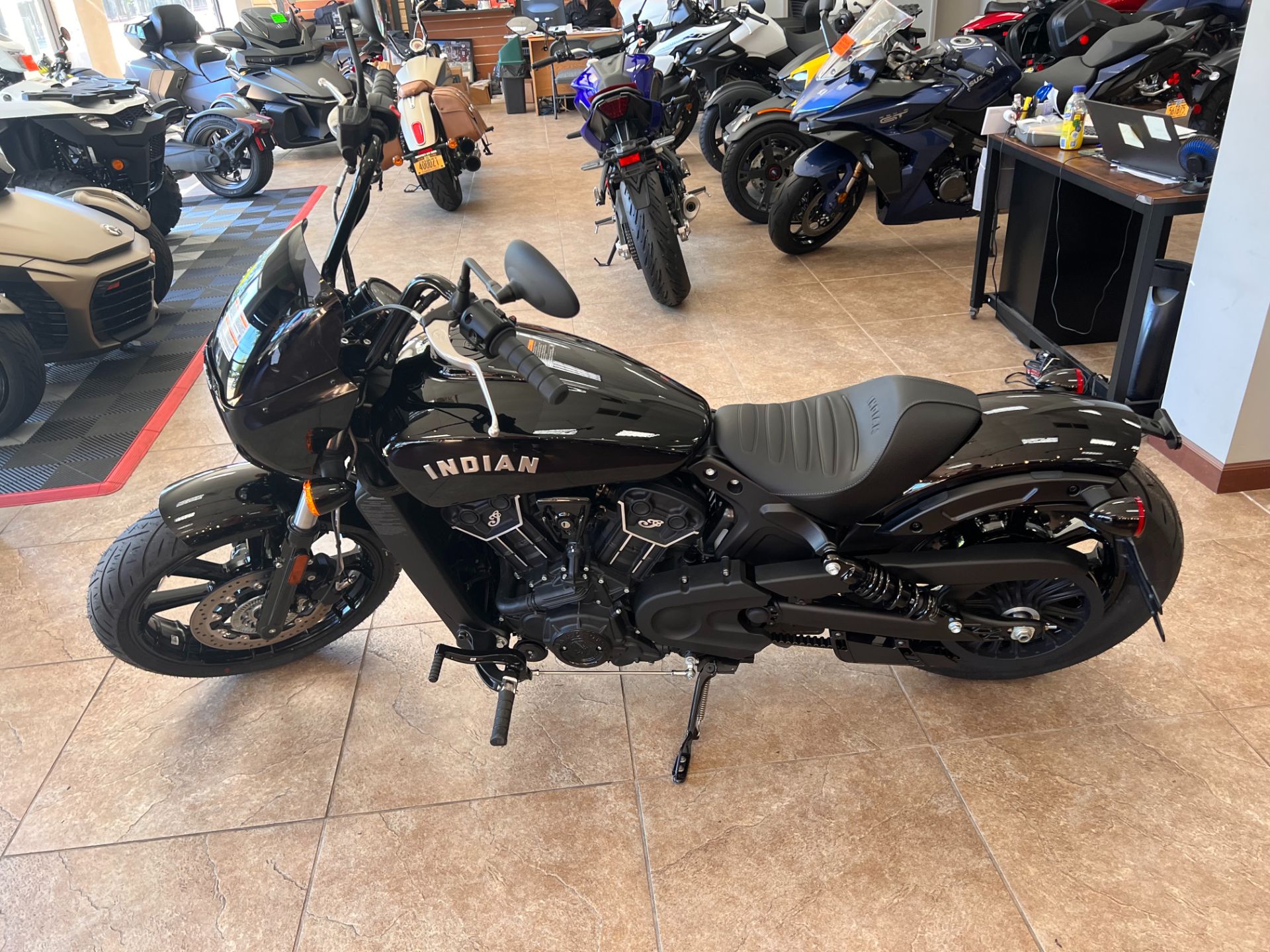 2022 Indian Scout® Rogue Sixty in Mineola, New York - Photo 2