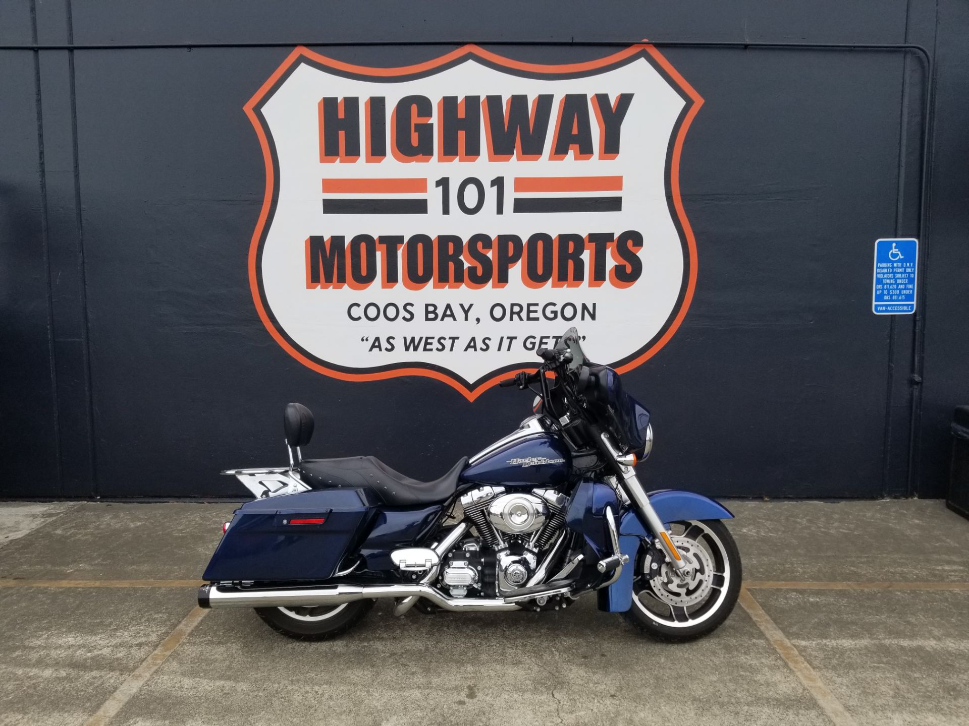 2012 Harley-Davidson Street Glide® in Coos Bay, Oregon - Photo 1
