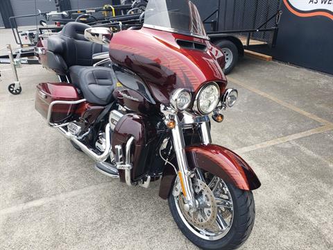 2014 Harley-Davidson CVO™ Limited in Coos Bay, Oregon - Photo 2