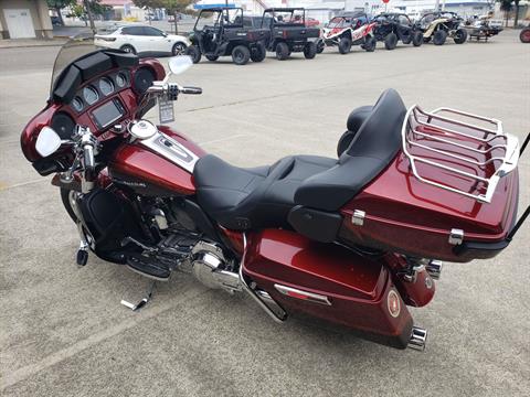 2014 Harley-Davidson CVO™ Limited in Coos Bay, Oregon - Photo 4