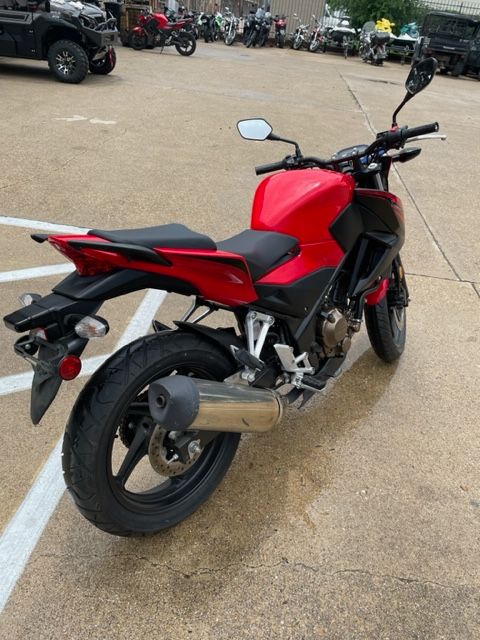 2017 Honda CB300F in College Station, Texas - Photo 4