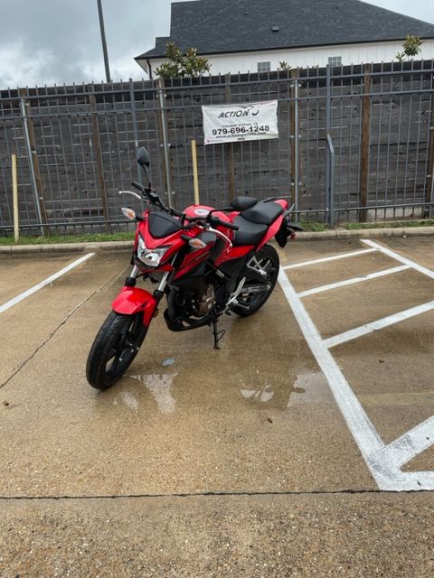 2017 Honda CB300F in College Station, Texas - Photo 8