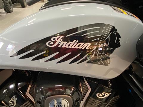 2024 Indian Motorcycle Challenger® Dark Horse® Icon with PowerBand Audio Package in Ottumwa, Iowa - Photo 13