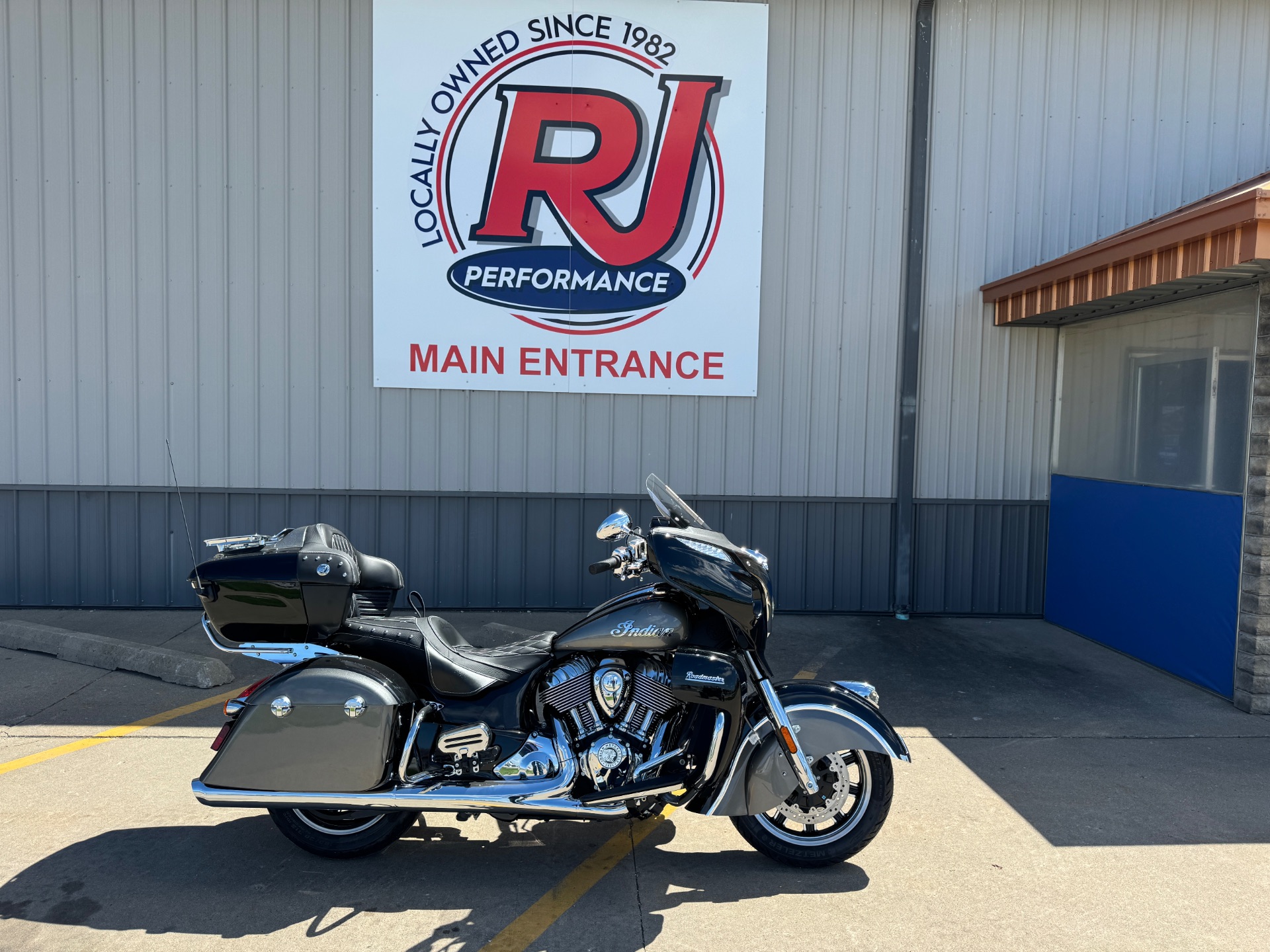 2024 Indian Motorcycle Roadmaster® in Ottumwa, Iowa - Photo 1