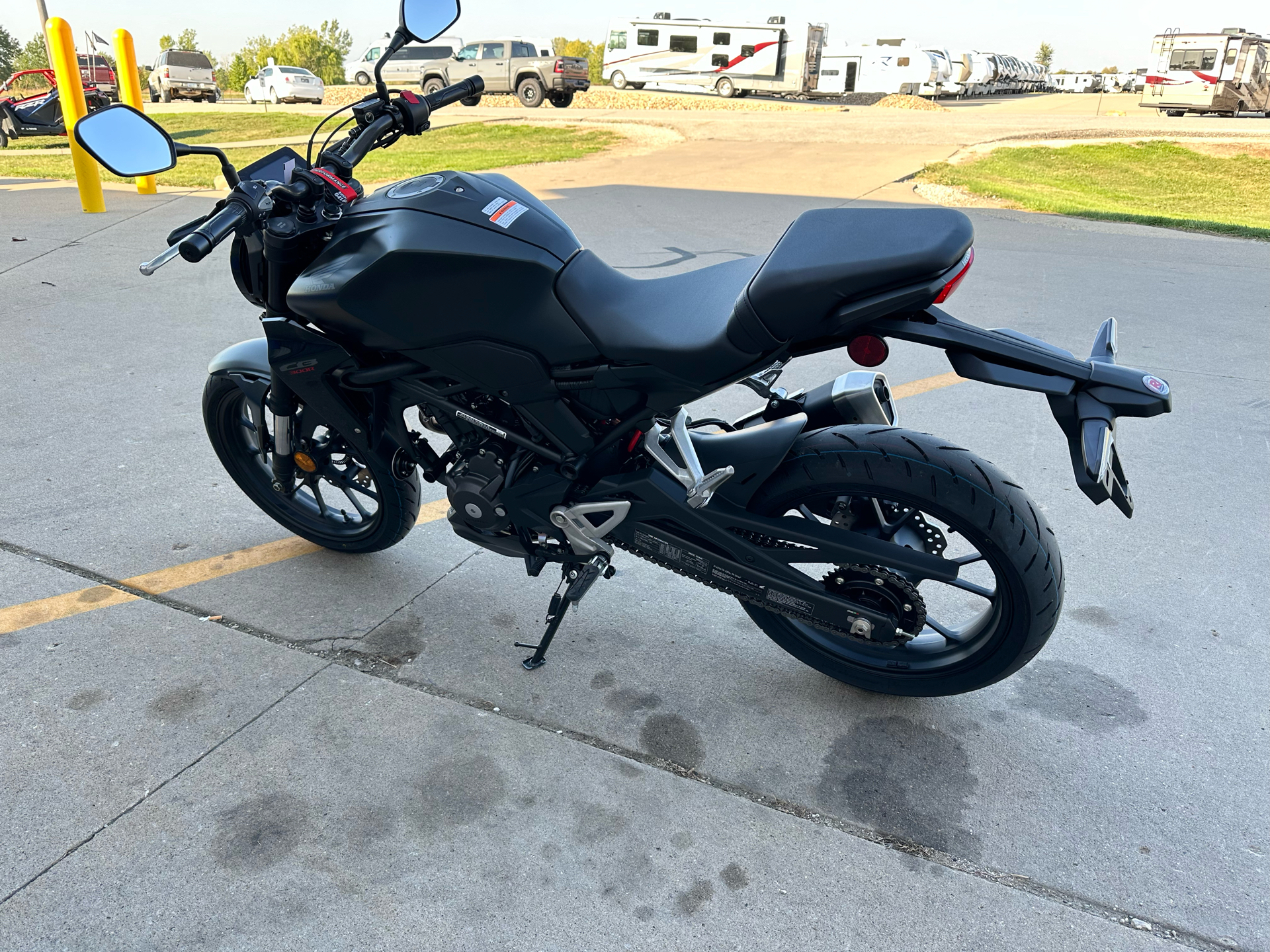 2024 Honda CB300R ABS in Ottumwa, Iowa - Photo 4