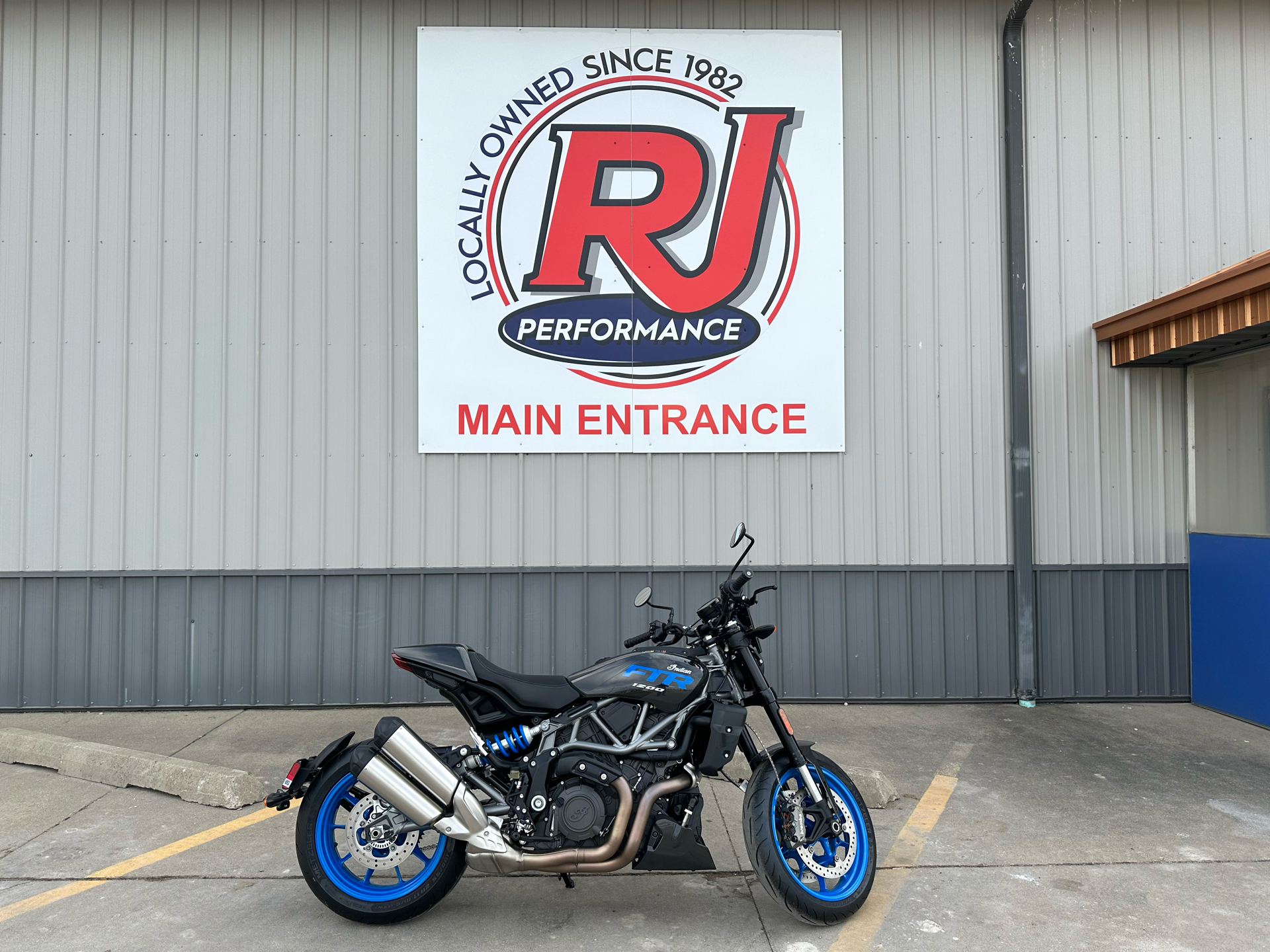 2024 Indian Motorcycle FTR Sport in Ottumwa, Iowa - Photo 1
