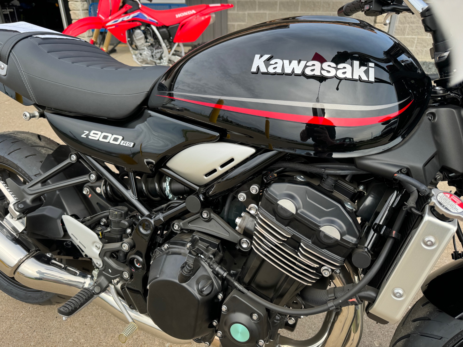 2024 Kawasaki Z900RS ABS in Ottumwa, Iowa - Photo 10