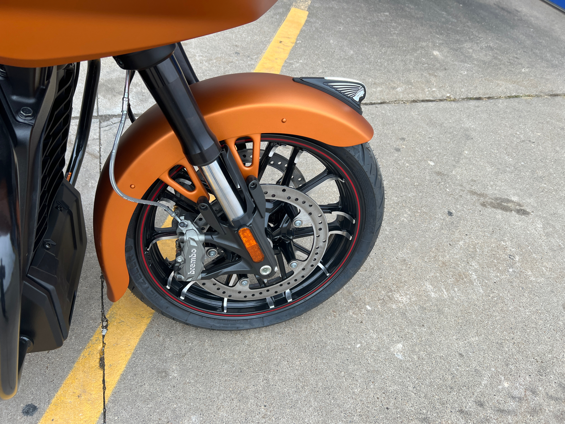2022 Indian Motorcycle Challenger® Dark Horse® Icon in Ottumwa, Iowa - Photo 10