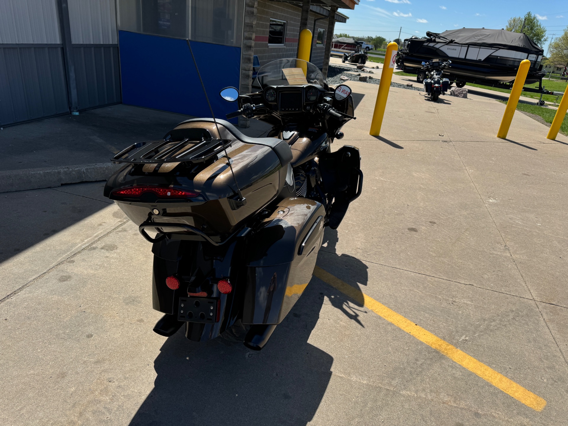 2023 Indian Motorcycle Roadmaster® Dark Horse® in Ottumwa, Iowa - Photo 4