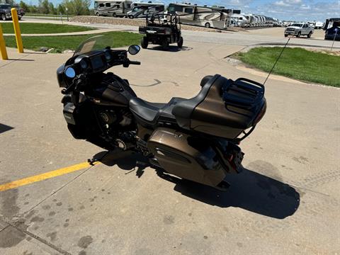 2023 Indian Motorcycle Roadmaster® Dark Horse® in Ottumwa, Iowa - Photo 6