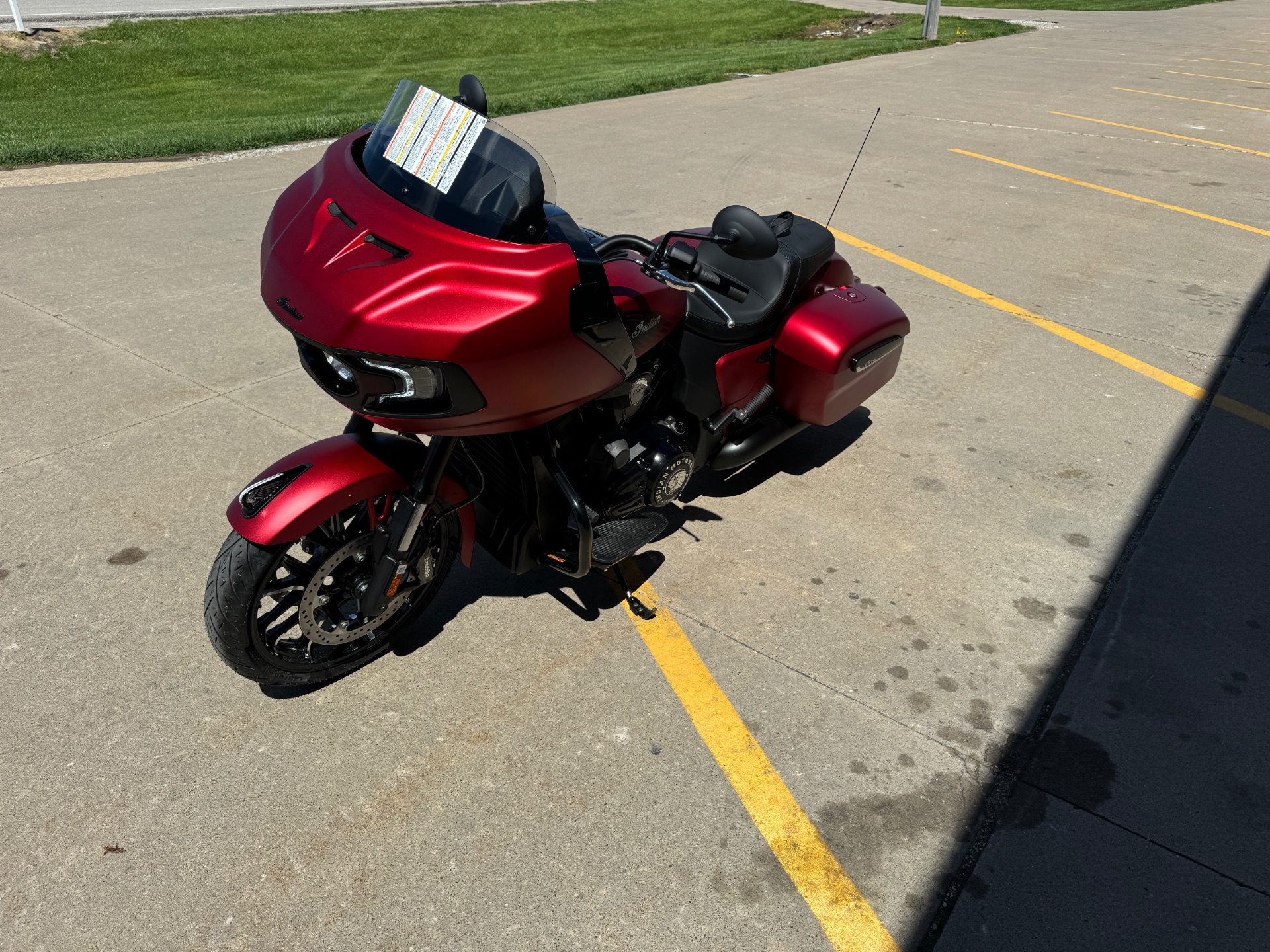 2024 Indian Motorcycle Challenger® Dark Horse® in Ottumwa, Iowa - Photo 7