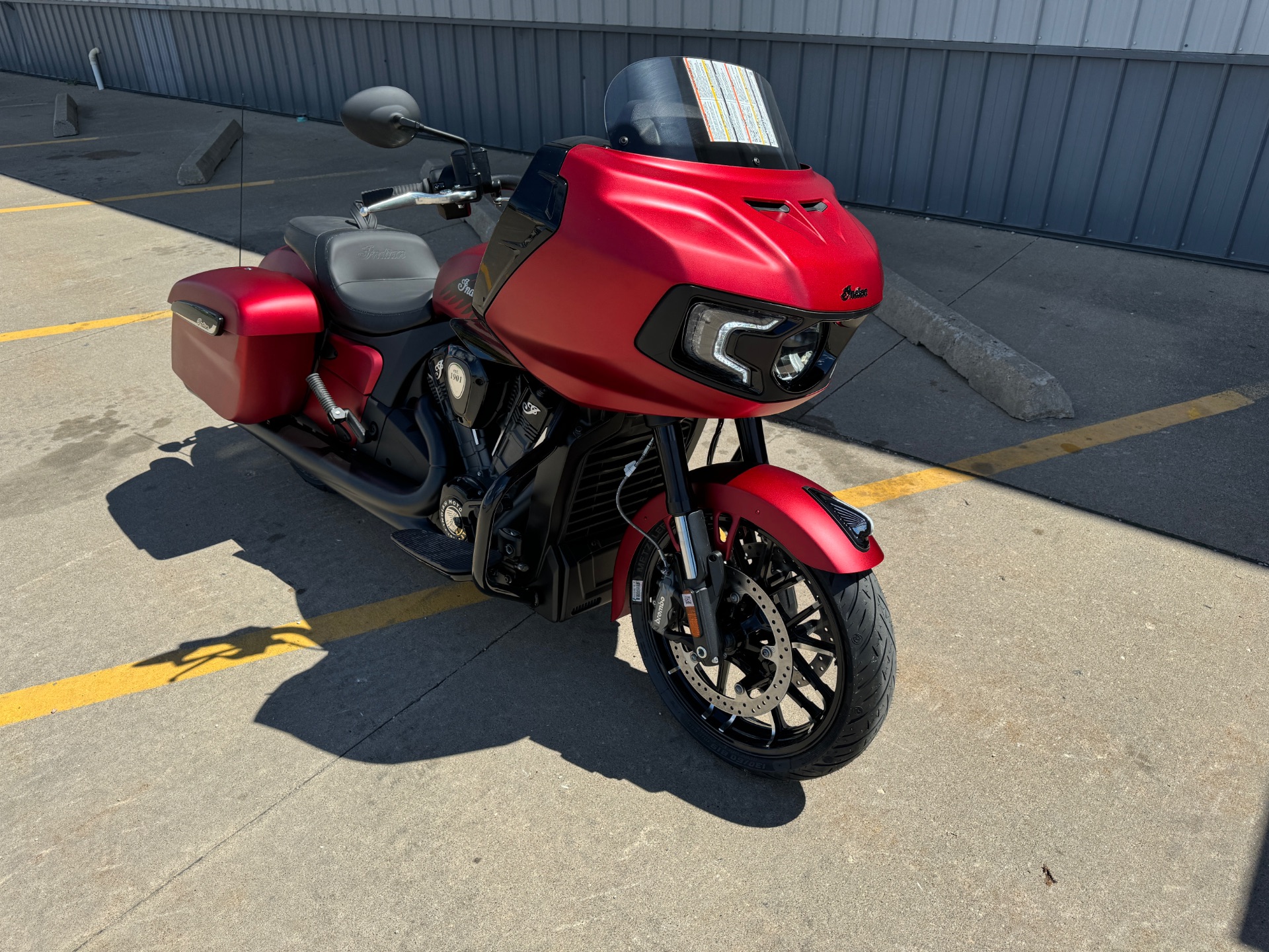 2024 Indian Motorcycle Challenger® Dark Horse® in Ottumwa, Iowa - Photo 10