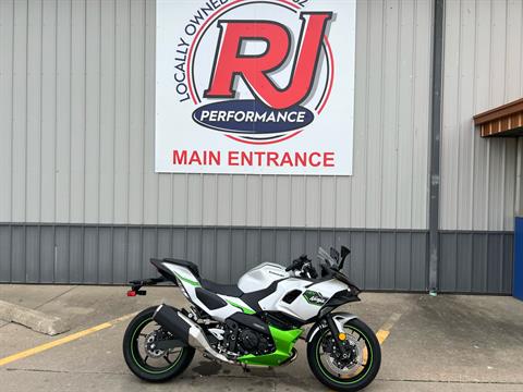 2024 Kawasaki Ninja 7 Hybrid ABS in Fort Dodge, Iowa - Photo 1