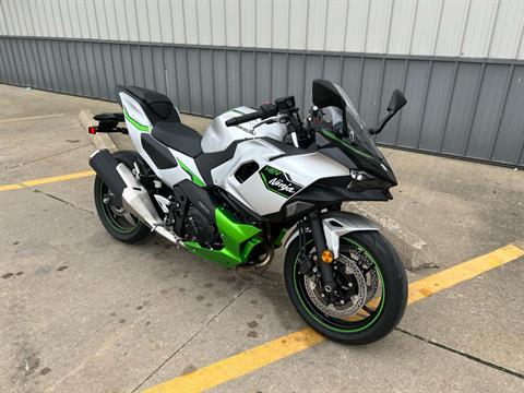 2024 Kawasaki Ninja 7 Hybrid ABS in Fort Dodge, Iowa - Photo 3