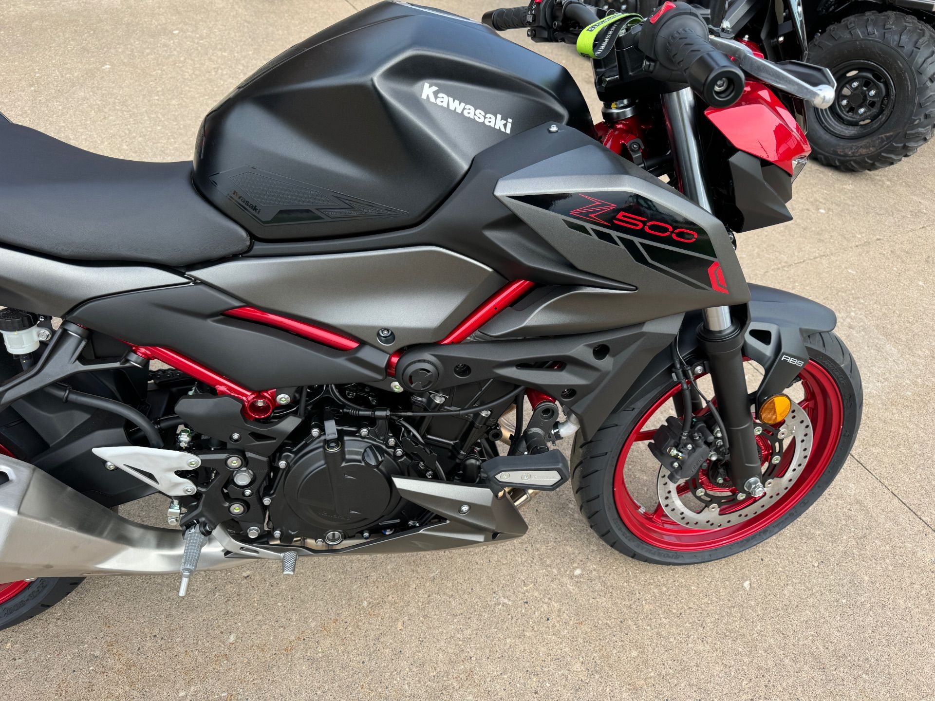 2024 Kawasaki Z500 SE ABS in Fort Dodge, Iowa - Photo 10