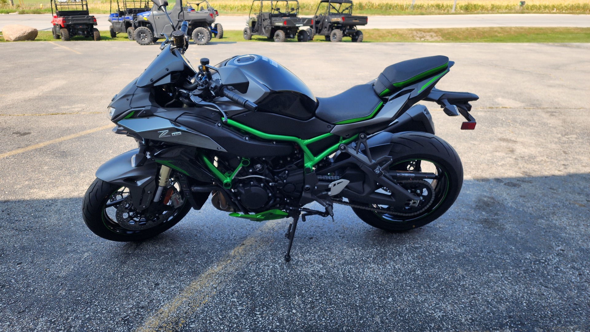 2024 Kawasaki Z H2 SE ABS in Fort Dodge, Iowa - Photo 3