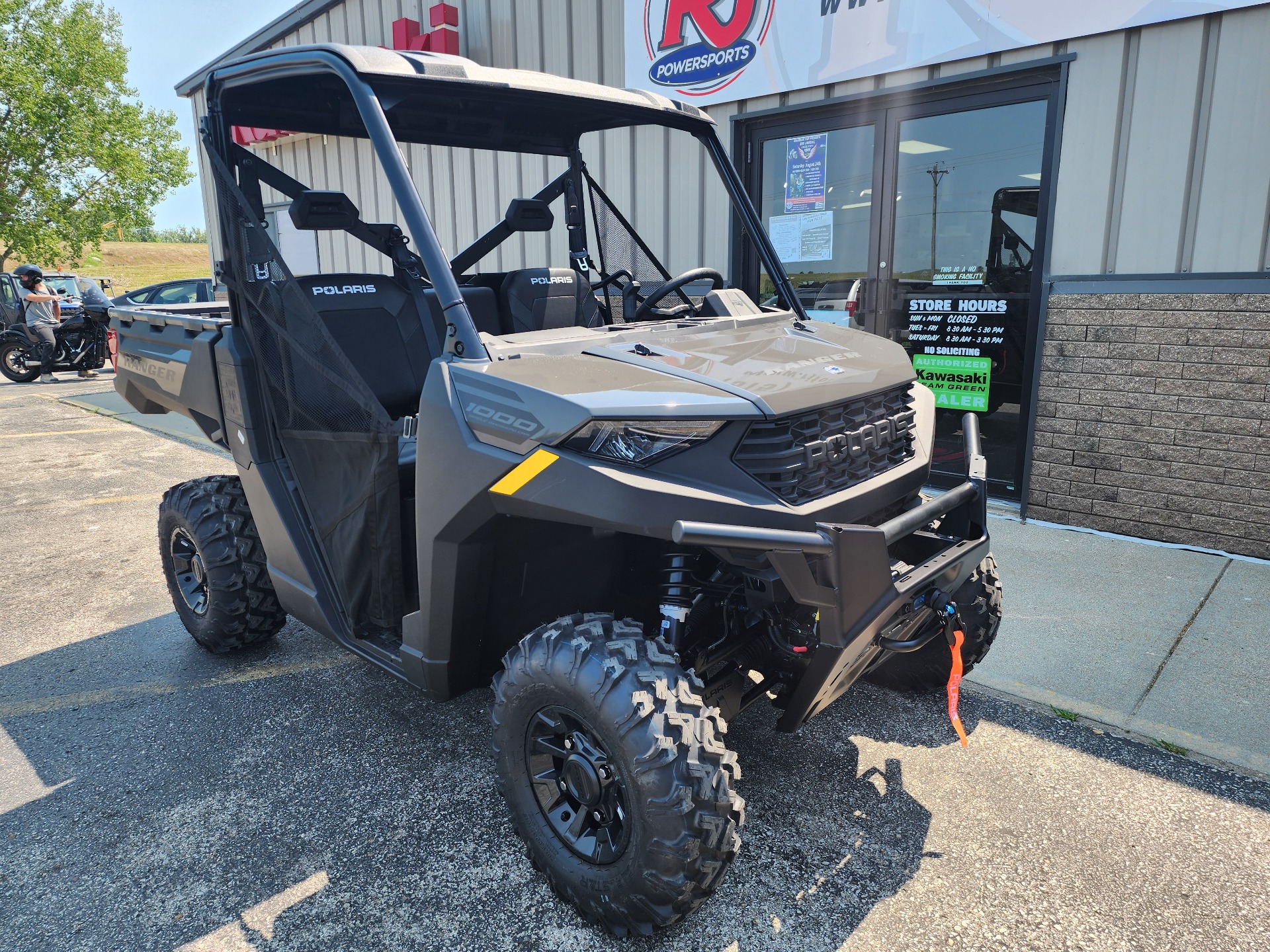 2025 Polaris Ranger 1000 Premium in Fort Dodge, Iowa - Photo 2