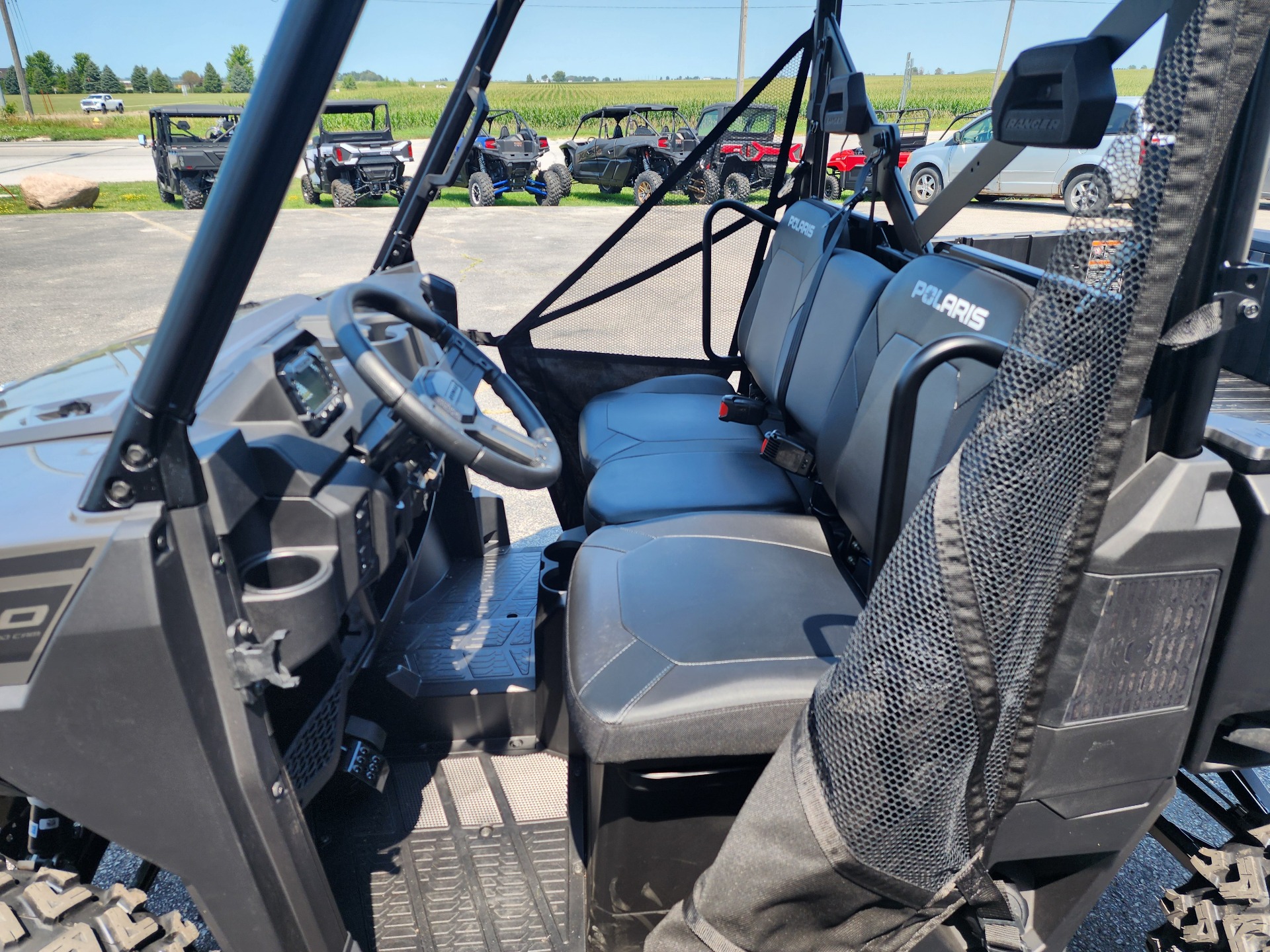 2025 Polaris Ranger 1000 Premium in Fort Dodge, Iowa - Photo 9