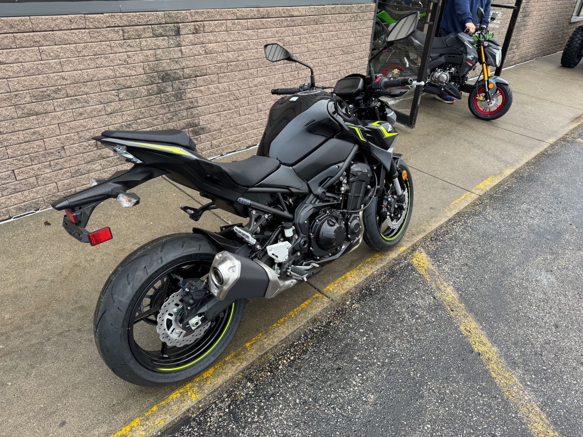 2024 Kawasaki Z900 ABS in Fort Dodge, Iowa - Photo 3