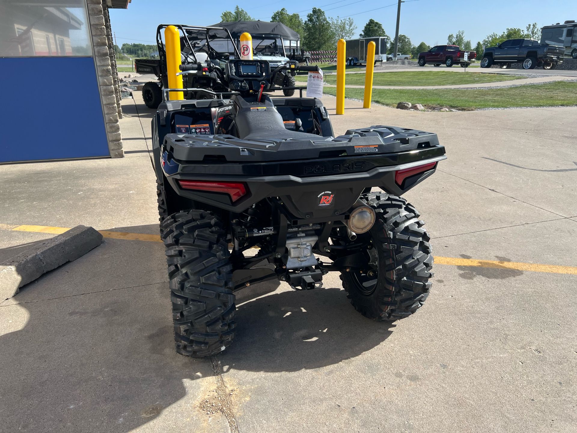 2024 Polaris Sportsman 570 Trail in Fort Dodge, Iowa - Photo 7