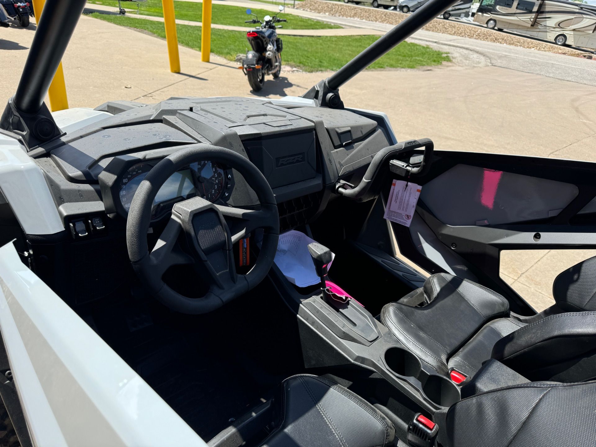 2024 Polaris RZR Pro XP Sport in Fort Dodge, Iowa - Photo 10