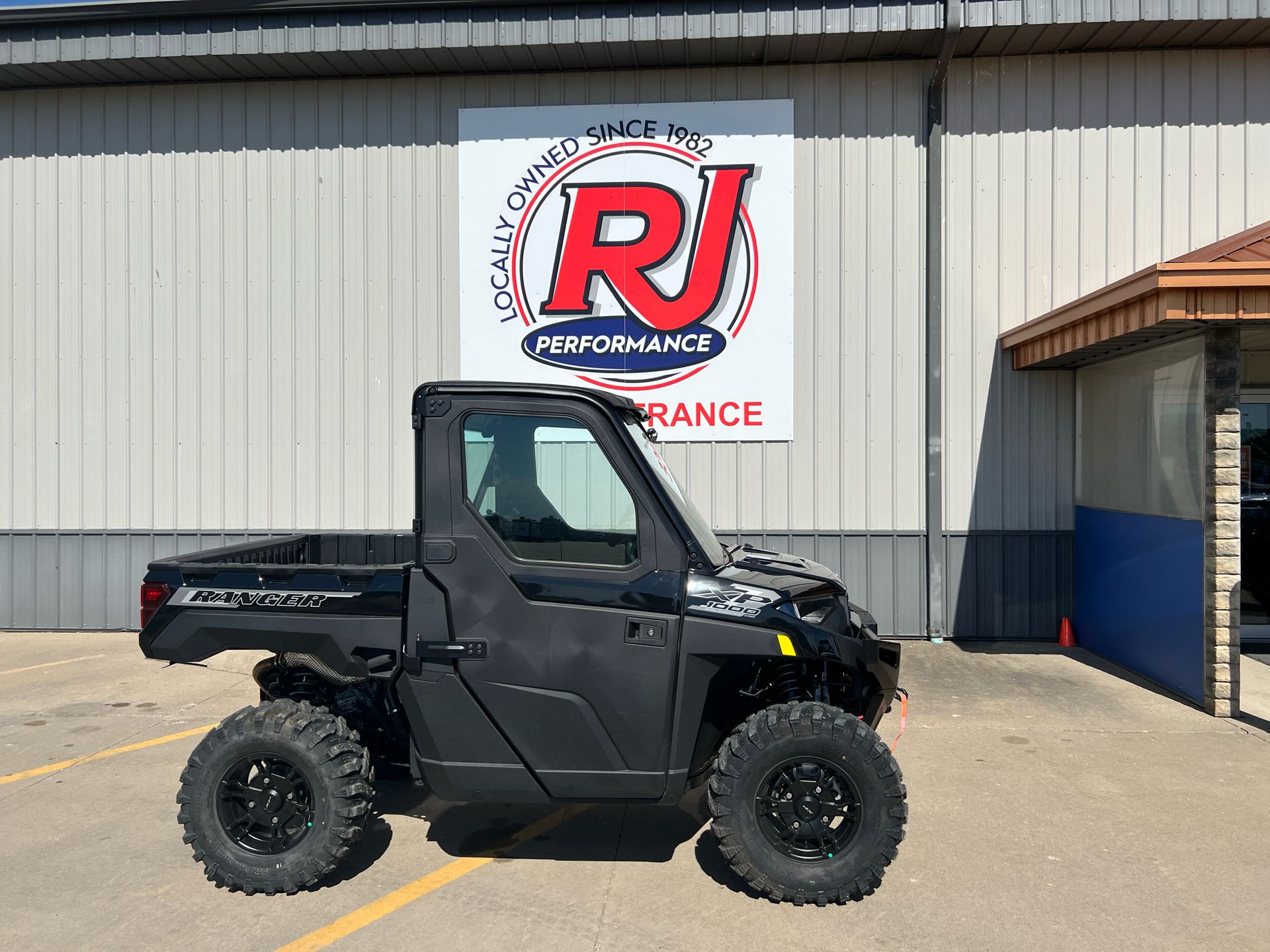 2025 Polaris Ranger XP 1000 NorthStar Edition Premium With Fixed Windshield in Fort Dodge, Iowa - Photo 1